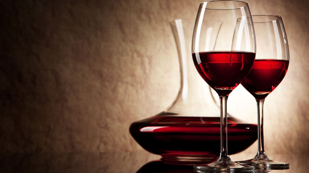 Tips-To-Choose-the-Perfect-Wine-Decanter-on-99insight